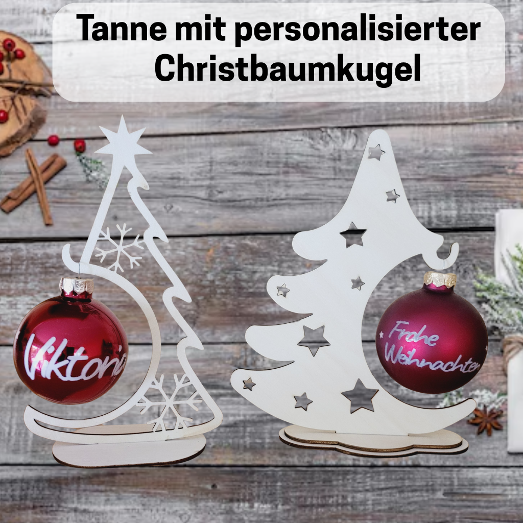 tanne 17cm hoch gelasert 2 motive aus holz glaskugel rot mit name und frohe weihnachten als anhänger standfigur