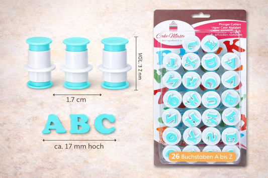 Ausstecher große Buchstaben A–Z mit Verpackung und Größenangabe der Buchstaben