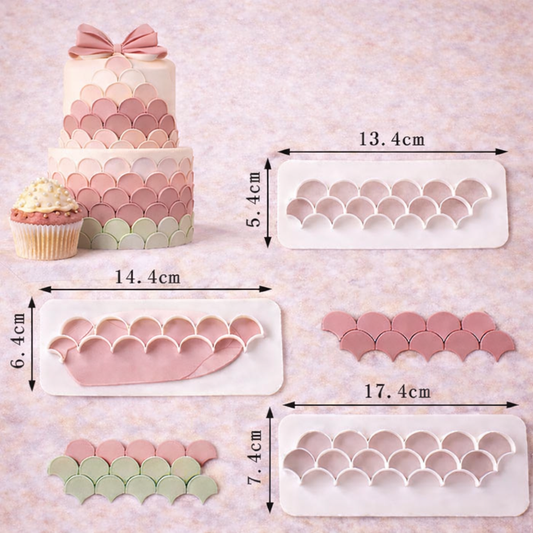Anwendung der Multicutter Schuppen Ausstecher auf einer Torte mit dekorativem Fondant Schuppenmuster