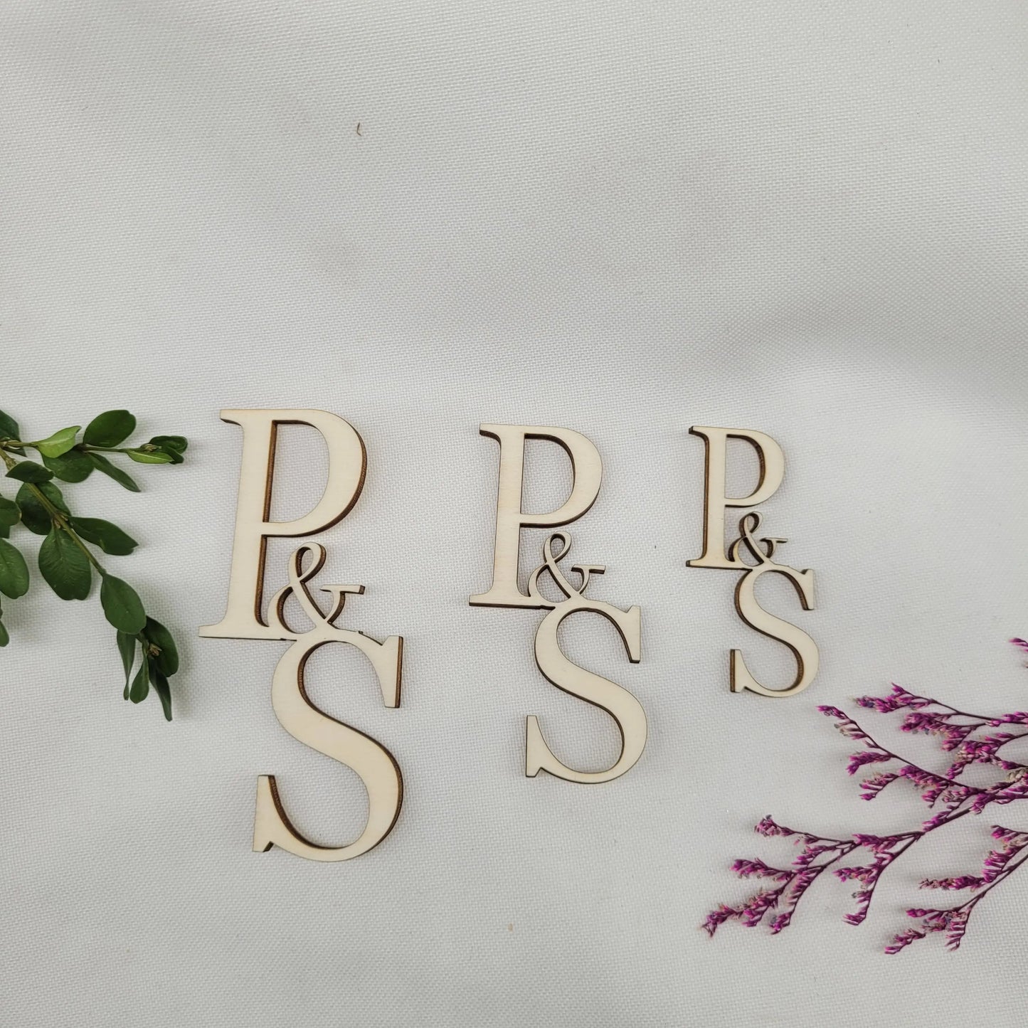 Buchstabenkombi Hochzeit Holz viele Größen - Funny Bake