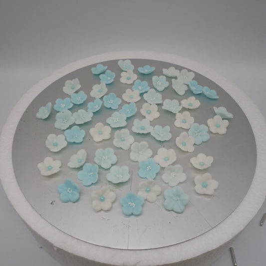 Essbare Blüten abgerundet 30/ 60 St. hellblau - weiss - Funny Bake