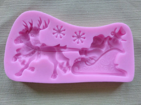 Silikonform Weihnachtsmann mit Schlitten - Funny Bake