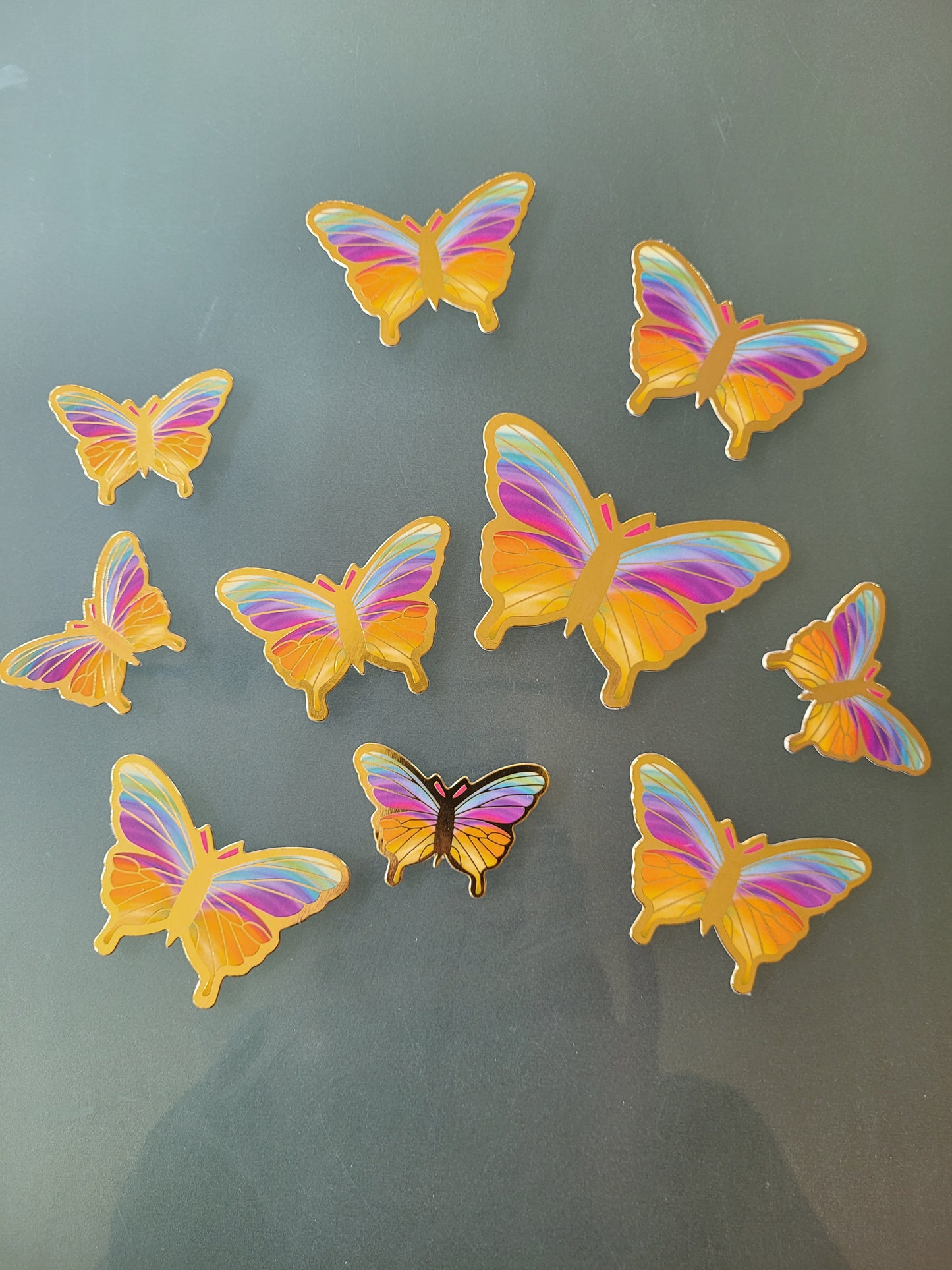 Schmetterlinge bunt Regenbogen Tortenstecker Papierdeko