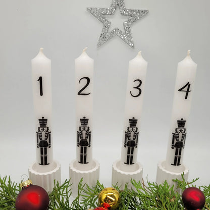 Kerzenset Nussknacker Advent Stabkerzen - Funny Bake