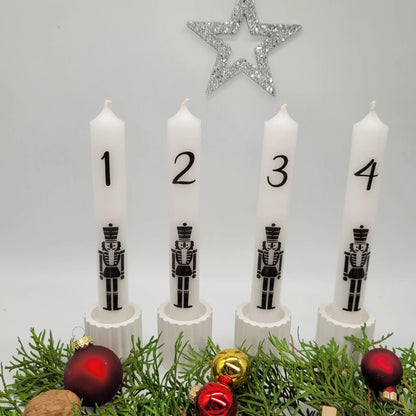 Kerzenset Nussknacker Advent Stabkerzen - Funny Bake