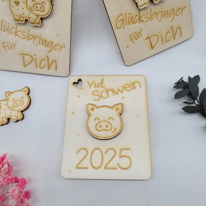 Geschenkkarte Holzkarte Silvester "Viel Schwein" - Funny Bake