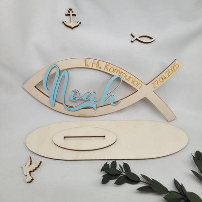 Kommunion Fisch Holzdekoration mit Ständer - Funny Bake