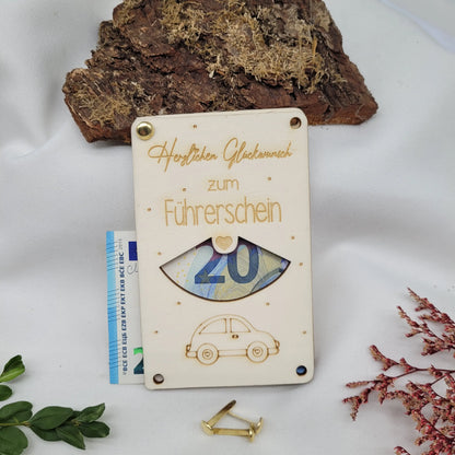 Geldkarte aus Holz - Zum Führerschein - Funny Bake