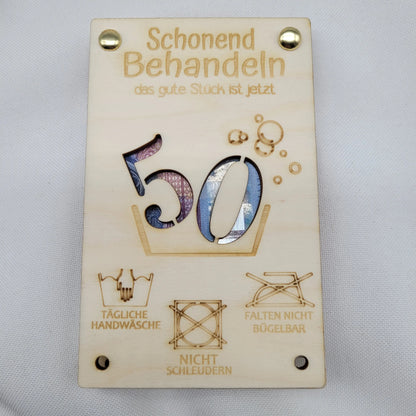 Geschenkkarte  "Shonend behandeln" aus Holz Zahl nach Wunsch - Funny Bake