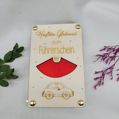 Geldkarte aus Holz - Zum Führerschein - Funny Bake