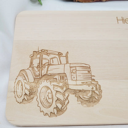 Frühstücksbrett  Traktor mit Name - Funny Bake