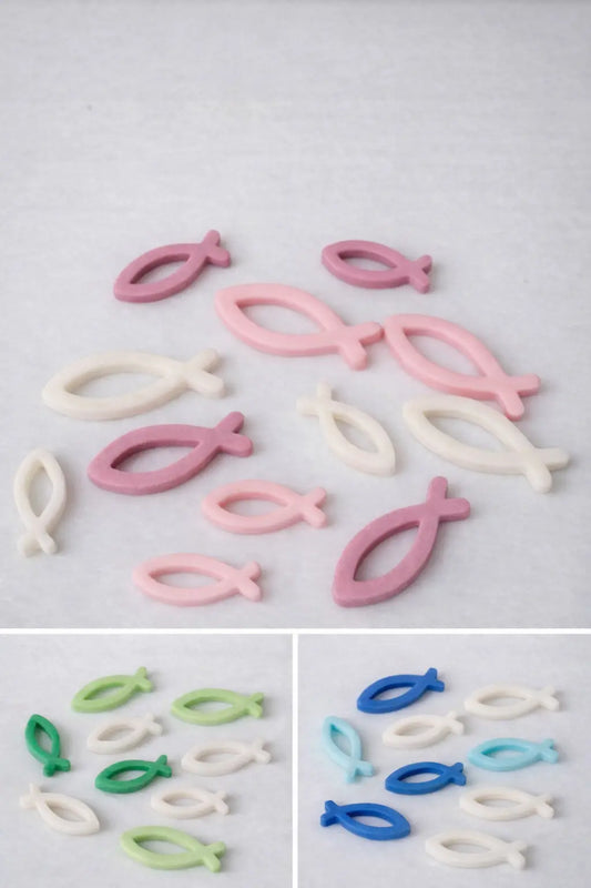12 kleine Fische aus Fondant – essbare Tortendekoration für Taufe & Kommunion www.funnybake.de