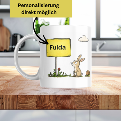 Personalisierte Tasse Ortsschild – Wunschort Becher als Geschenk