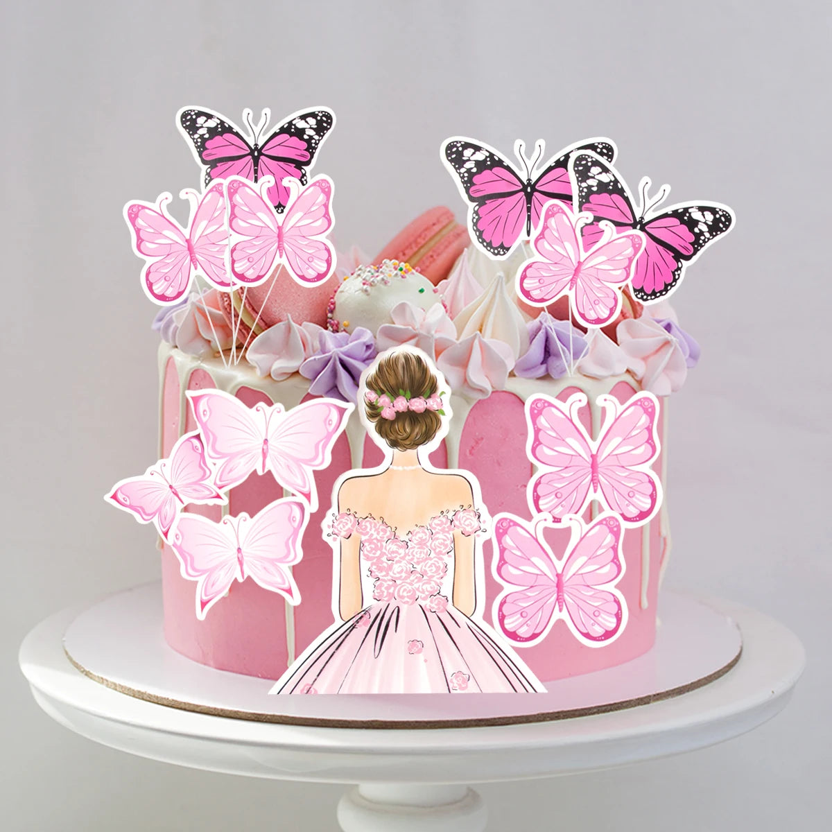 Mädchen mit Schmetterlingen Papierdekorationen