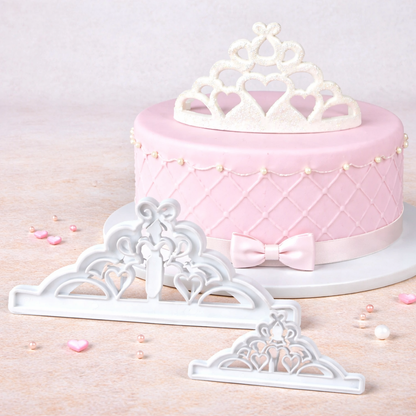 Ausstecher Diadem Krone für Fondant auf Torte zur Prinzessinnen-Dekoration
