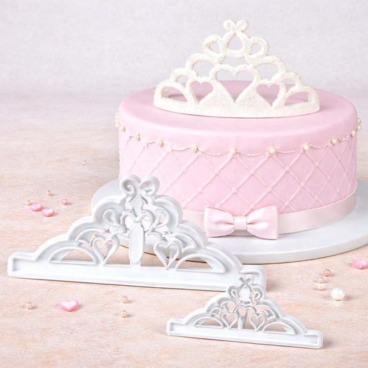 Ausstecher Diadem Krone für Fondant auf Torte zur Prinzessinnen-Dekoration
