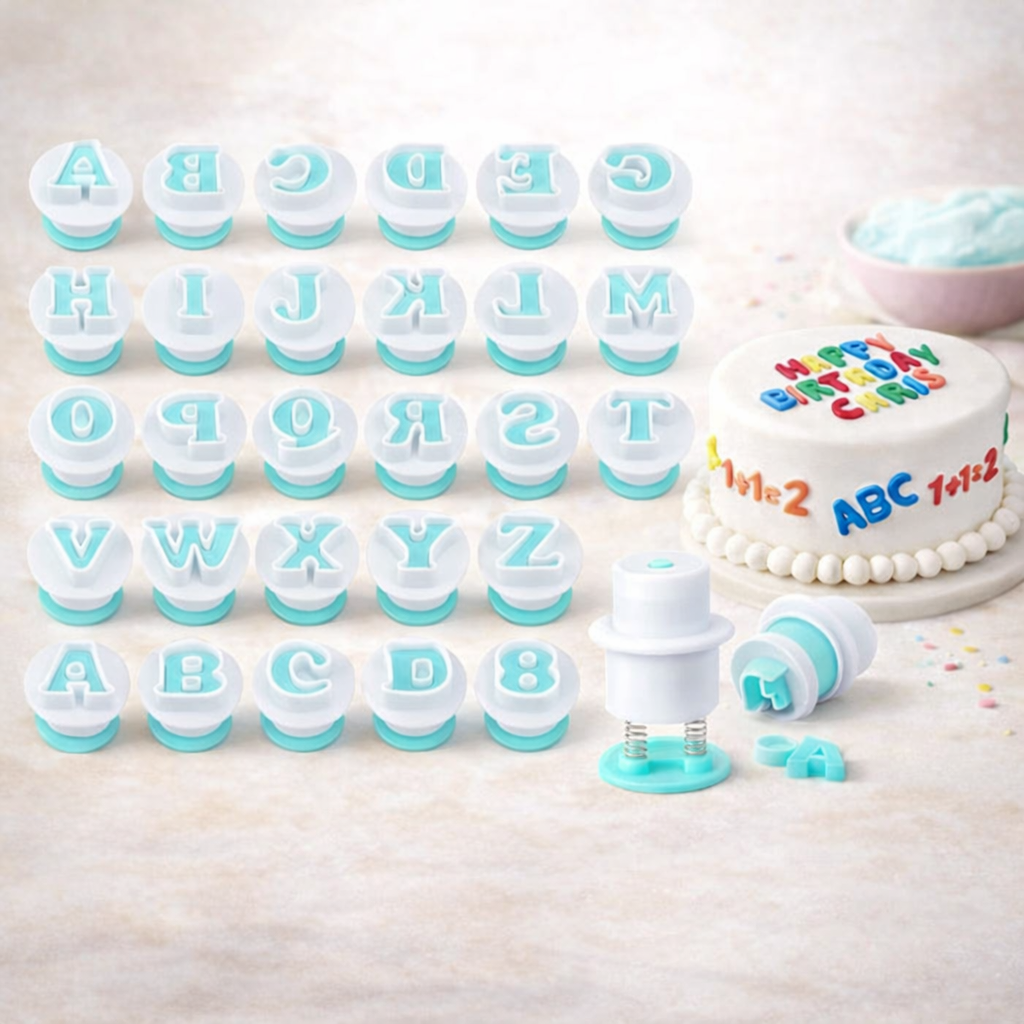 Ausstecher große Buchstaben A–Z mit Auswerfer für Kekse, Fondant und Tortendekoration
