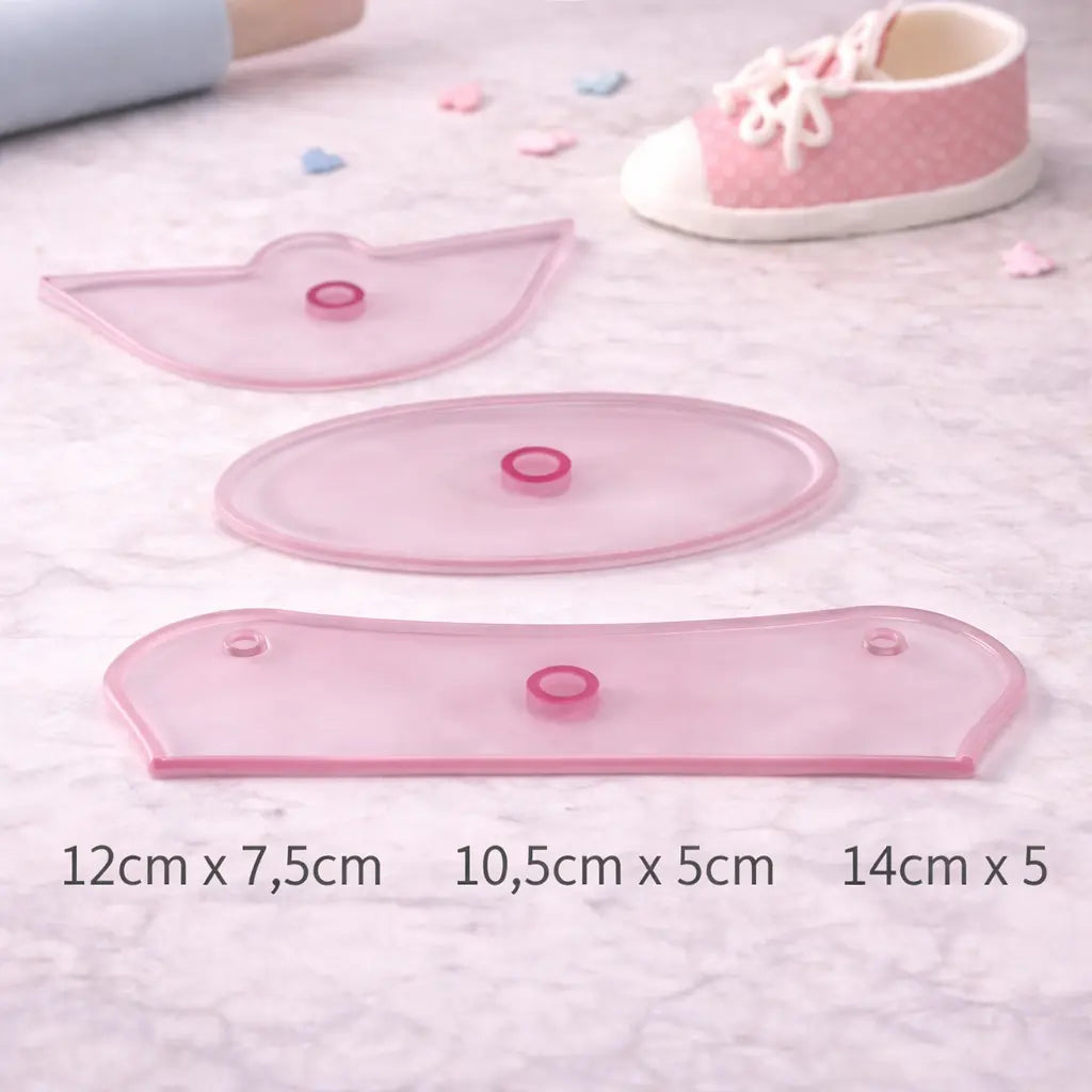 „Fondant Ausstecher Babyschuhe Set mit drei Ausstecherteilen und Größenübersicht“