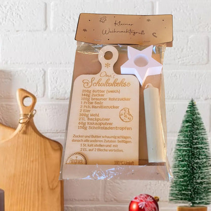 Graviertes Holz-Dekobrettchen mit süßem Rezept & Kerzen-Set - Funny Bake