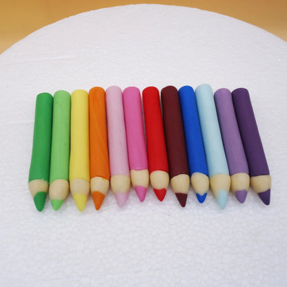 Essbare-Stifte-Einschulung-Tortendeko-Fondant-bunt