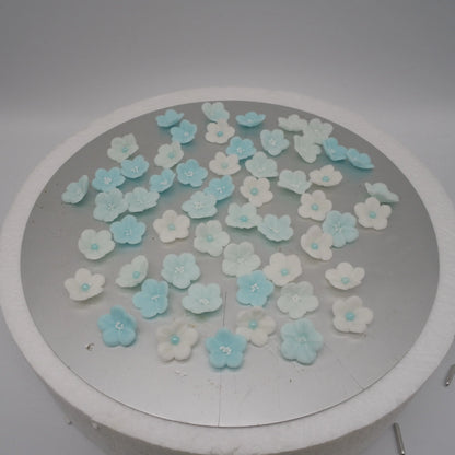 Essbare Blüten abgerundet 30/ 60 St.  hellblau - weiss - Funny Bake