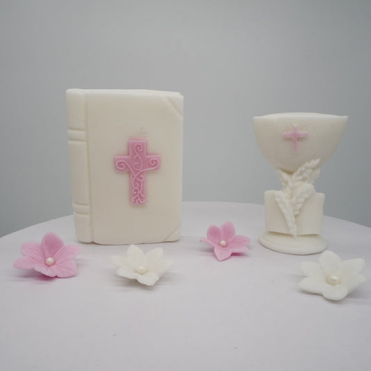 Kelch & Bibel  3D rosa - aus Fondant