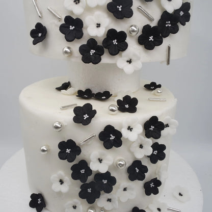 Essbare Blüten handgemacht  schwarz / weiss gothic - Funny Bake